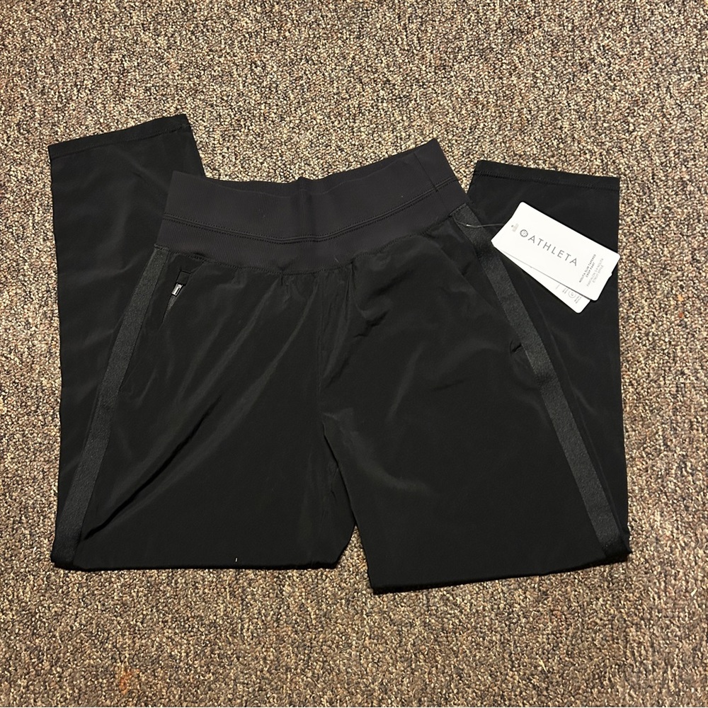 Athleta Nikita Slim Tapered Crop Pant Black NWT Size 4